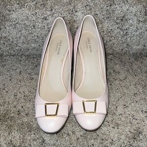 Light pink Cole Haan shoes size 9.